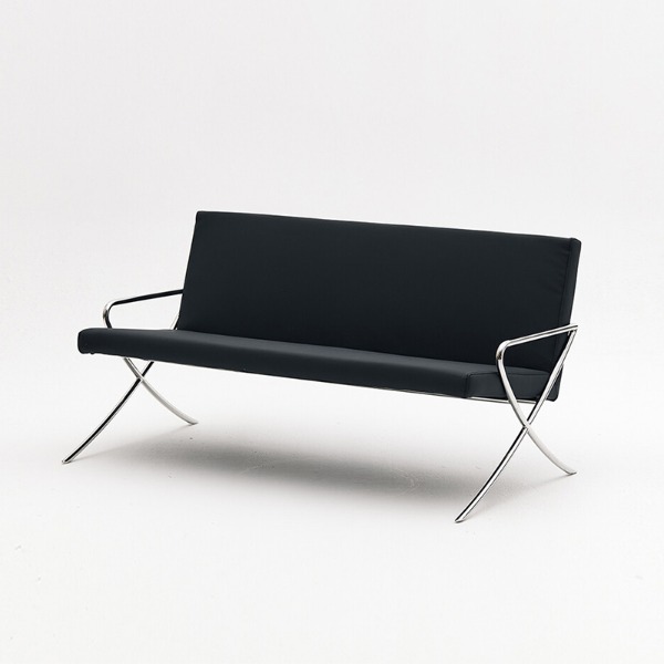 TXTURE Lch2 Lounge Chair - Black