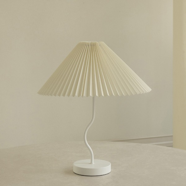 FF COLLECTIVE PLEATED STAND LAMP M - WHITE